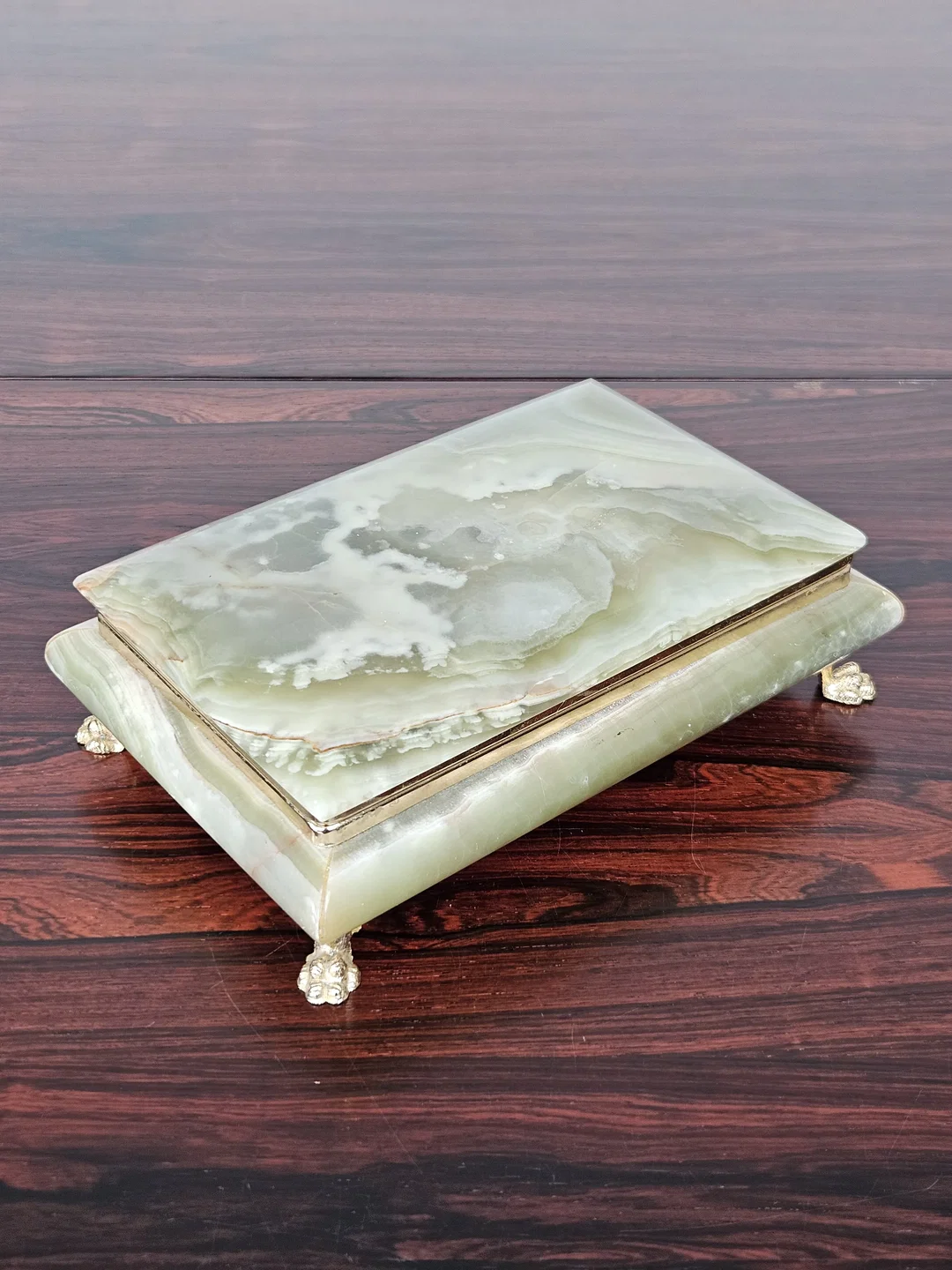 Schmuckkästchen aus grüner Jade – Bild 1