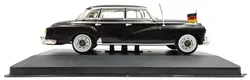 Modellauto Mercedes-Benz 300 d 1957, Maßstab 1:43 - Bild 4