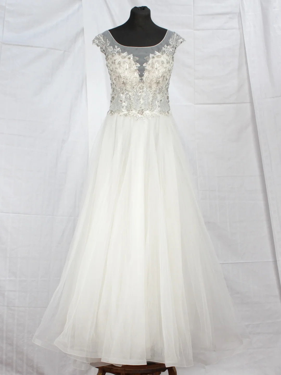 Hochzeitskleid - 01 - Natali Bridal (Prag) - Gr. L - Bild 4