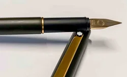 Montblanc Füllfederhalter 14K 585 Goldfeder Dunkelgrün mit Etui – Vorschau 2