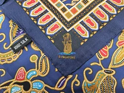 Sinar Pagi- Damen Seidentuch - dunkelblau - Bild 4