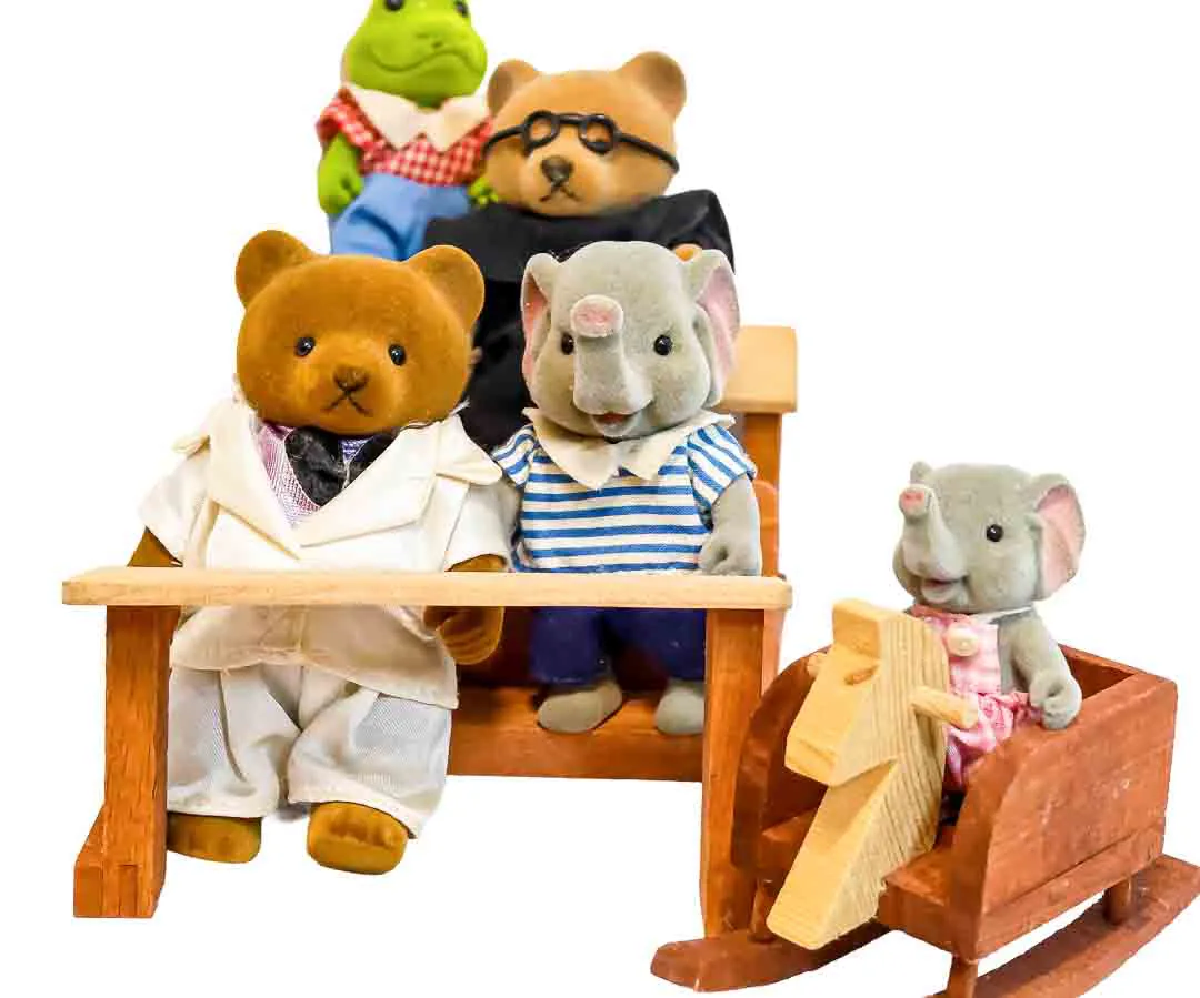 Sylvanian Families Figuren Set Tiere Möbel Bänke Konvolut - Bild 1