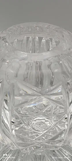Kleine Kristallvase Mit Blumenmotiv | Neuwertiges Unikat - Bild 4