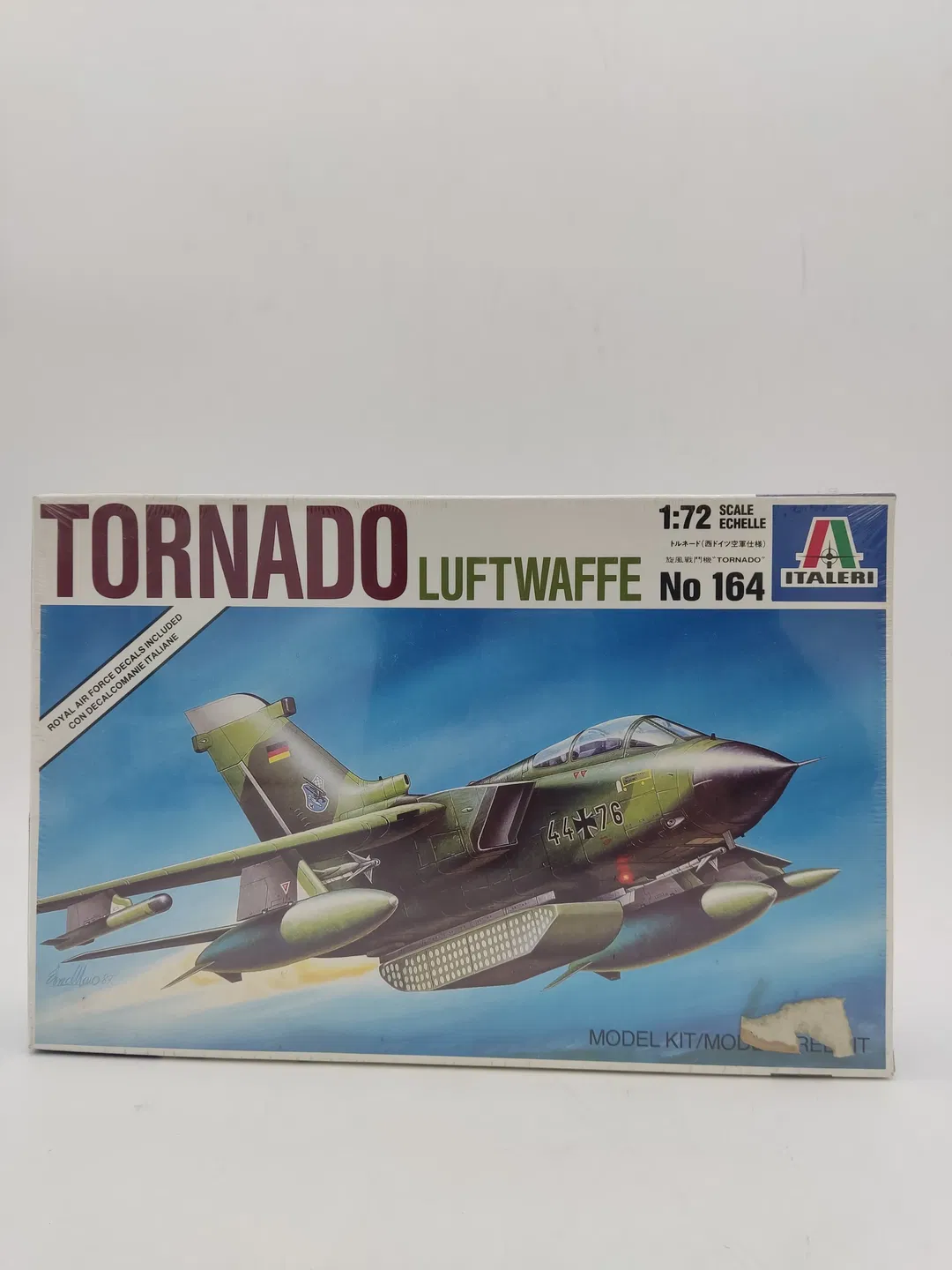 Italieri Tornado Luftwaffebausatz 1:72 No 164 (1988) - Bild 4
