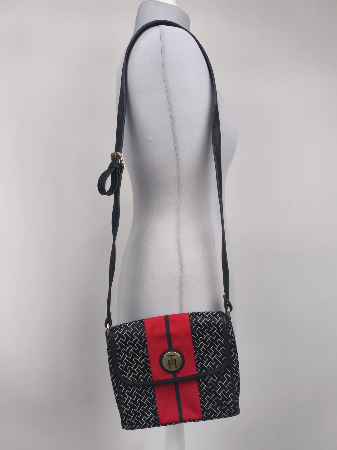 Tommy Hilfiger Handtasche – Bild 2