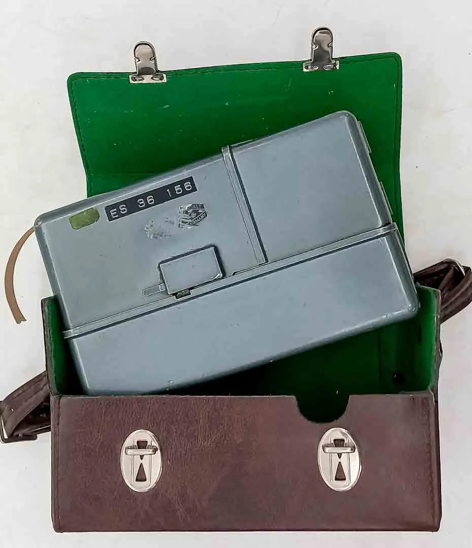 Blindenschreibgerät Marburg – Prägemaschine für Blindenschrift (Braille) – Bild 2