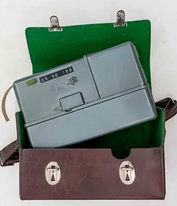 Blindenschreibgerät Marburg – Prägemaschine für Blindenschrift (Braille) - Bild 2