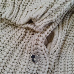Strickjacke, Twinset-Italien, mit Kapuze Gr. M  – Vorschau 4