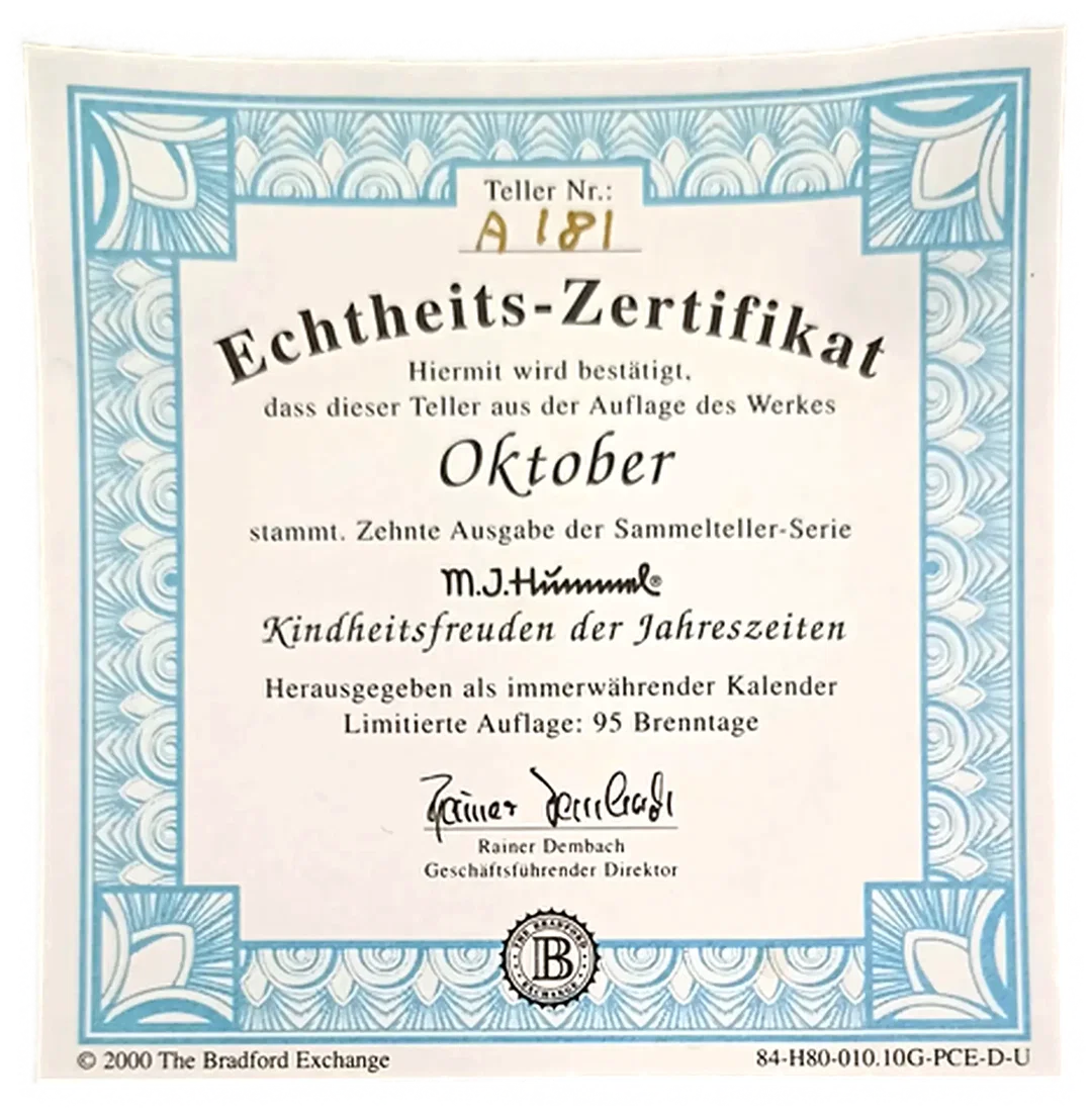 Sammelteller „Kindheitsfreuden der Jahreszeiten“ von M.I. Hummel - Oktober (Teller A 181) – Bild 3