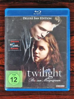 Twilight - Biss zum Morgengrauen - Film - Blu-ray - Deluxe Fan Edition - Bild 1