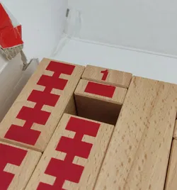 Logo - Nikitin Material - Lernspiel - Bild 4