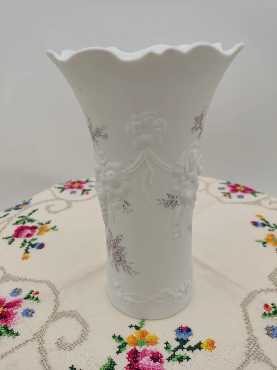 AK Kaiser Germany Porzellanvase 'Rosalie' | Dekor-Klassiker  – Bild 2
