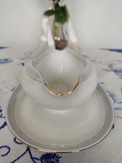 Porzellan-Sauciere KPM Krister mit Goldrand | Vintage-Schatz – Vorschau 5