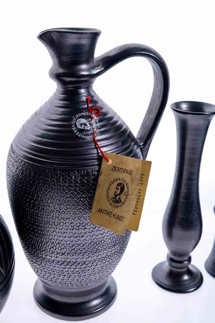 TERRA NIGRA MANUFAKTUR Keramik-Set in schwarz (9-teilig) – Bild 3