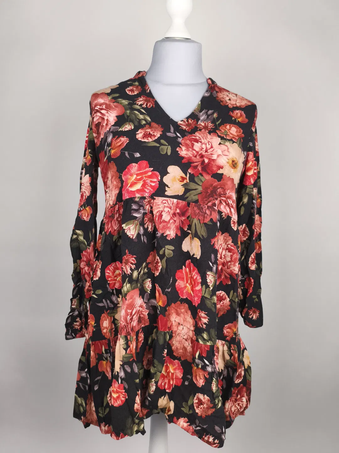 Damenkleid AMISU GR. M - Bild 1