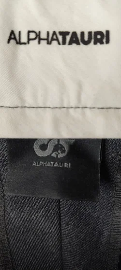 AlphaTauri Damenhose Neuwertig | Zeitlos Elegant - Bild 8