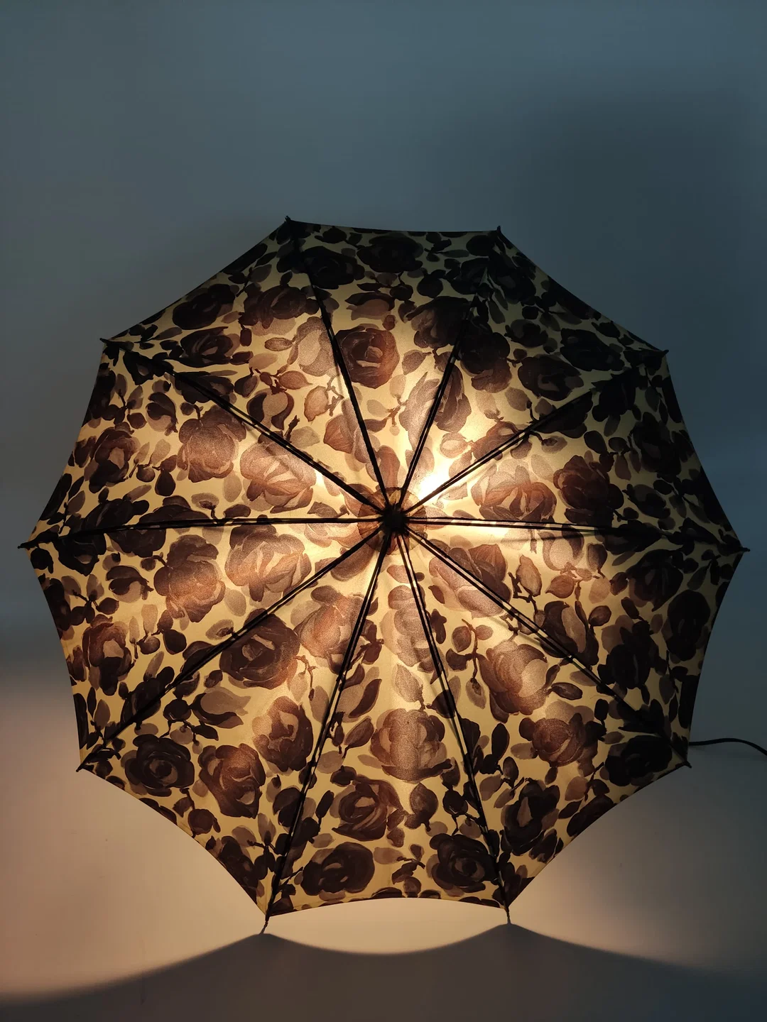 Vintage-Flanierschirm / Sonnenschirm / Damenschirm - beige-braun gemustert - Bild 1