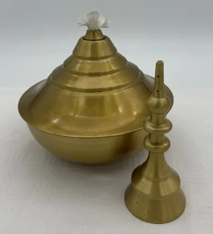 Traditionelle indische Messing-Öllampe  – Bild 2
