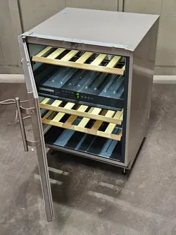 Liebherr Vinidor Einbau-Weinkühlschrank WTUes 1653 - Bild 1