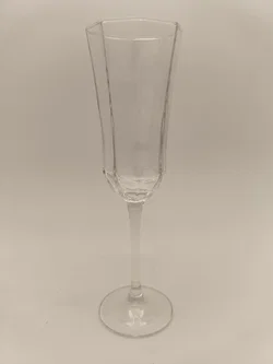 4 Sektgläser, schöner Schliff - Bild 2