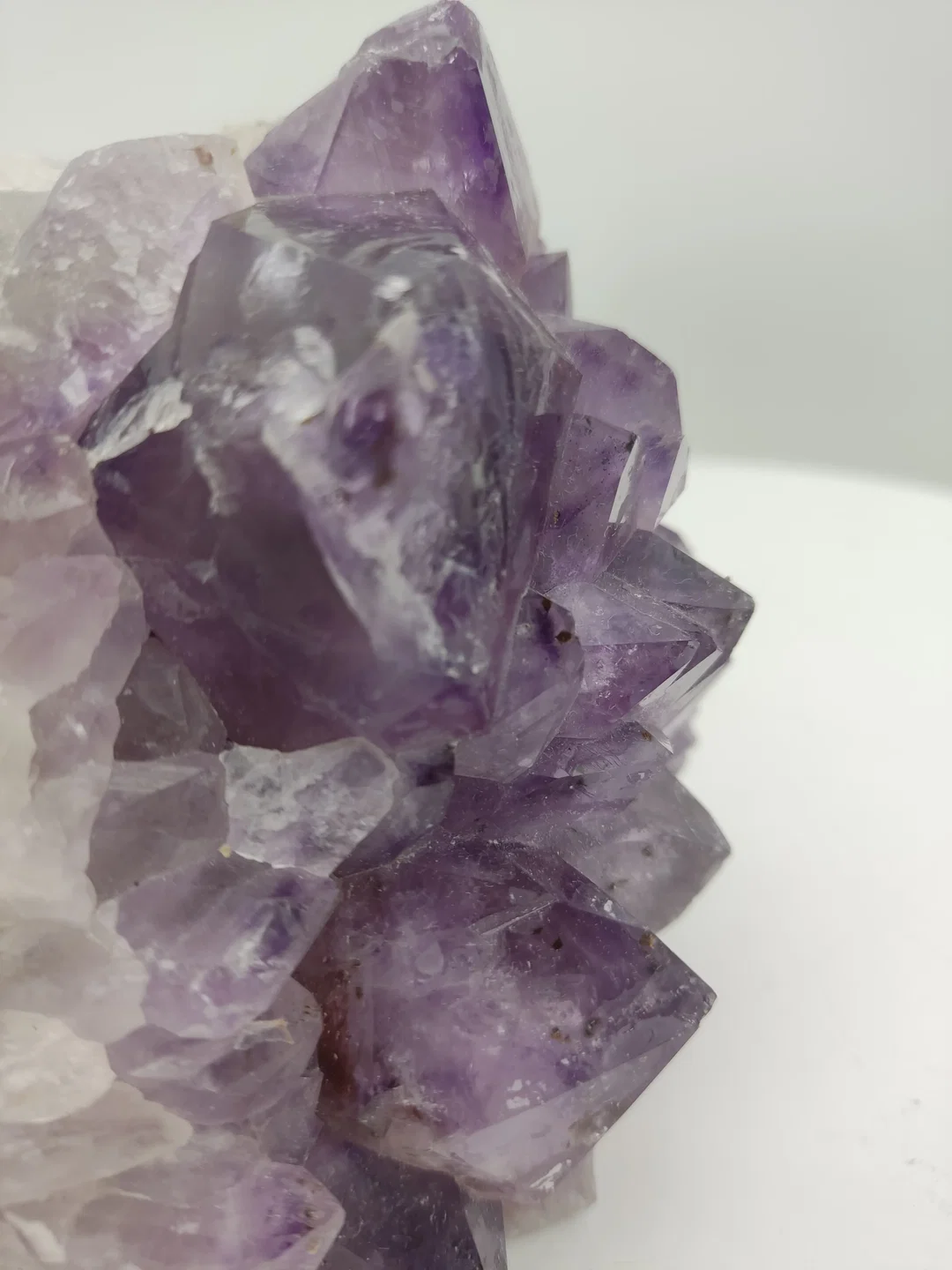 Amethyst Rohkristall 1,7 kg | Spiritueller Wachsturm aus Brasilien – Bild 5