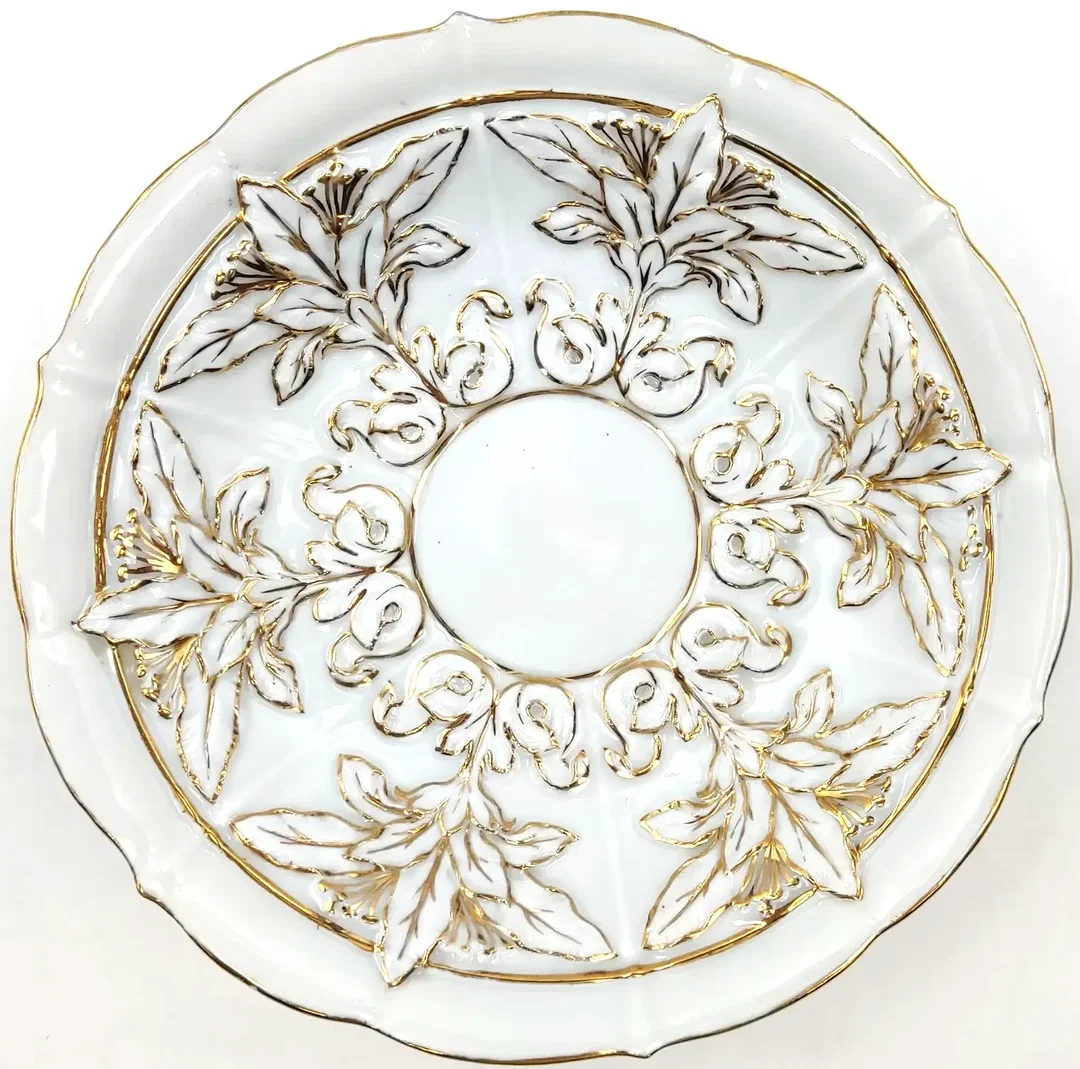 Tasse mit Untertasse Meissen (2-teilig) - gold gehöhter reliefierter Blattdekor – Bild 4