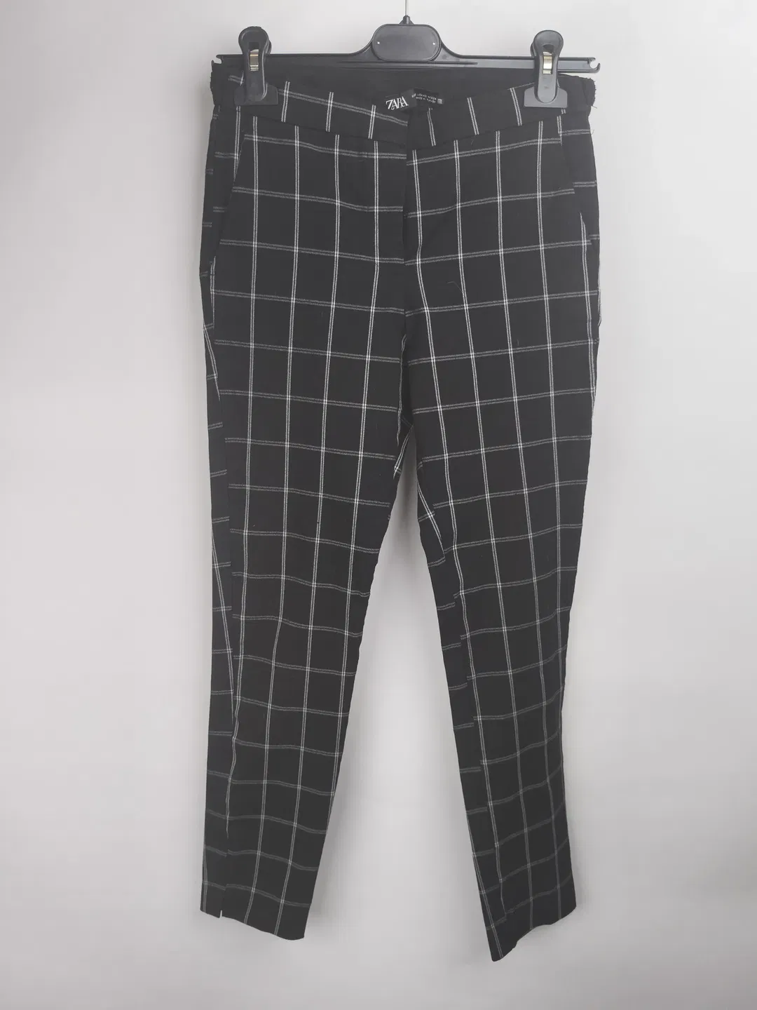 Zara Damenhose Gr. XS - Bild 1