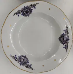 Riga Porzellan/Keramikmanufaktur RPR 4 Suppenteller mit Muster und Goldrand - Bild 4