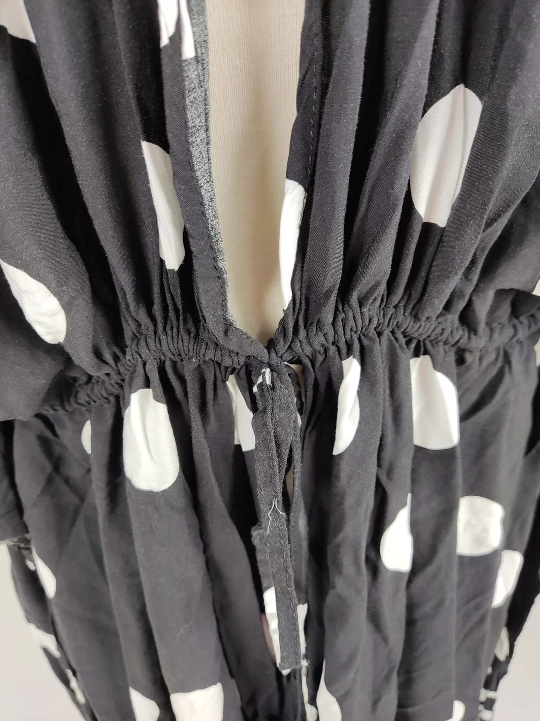 Ulla Popken Strandkleid, schwarz/weiß gepunktet, Größe XXL (geschätzt), Viskose – Bild 5