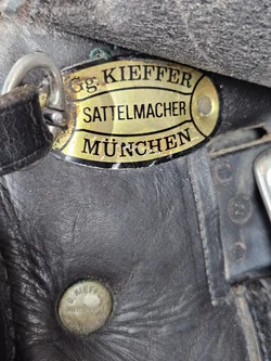 Georg Kieffer - Pferdesattel - Gr. 17