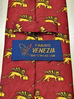 Fabris Venezia Seidenkrawatte mit goldenem Markuslöwen, dunkelrot  - Bild 3