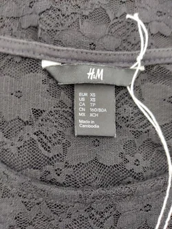 Minikleid H&M Spitze Neuwertig | Zarter Auftritt – Vorschau 3
