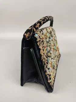 Abendtasche aus Samt mit Zardozi Stickerei - Bild 3