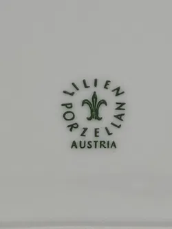 Lilien Porzellan - Große Vorlegeplatte weiß - Bild 8