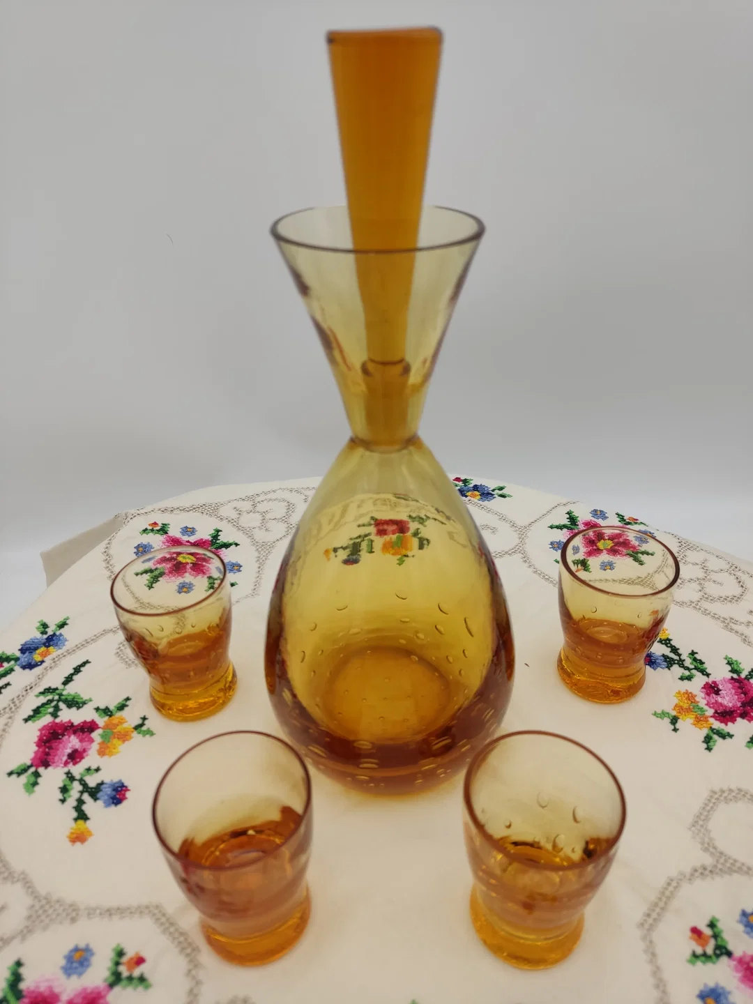 Likörset mit Bauchiger Glaskaraffe & 4 Gläser | Bar-Abend – Bild 2