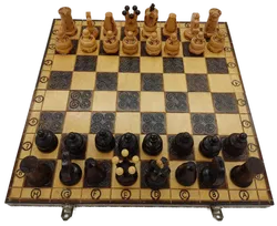 Schachbrett aus Holz handgemacht - Bild 4