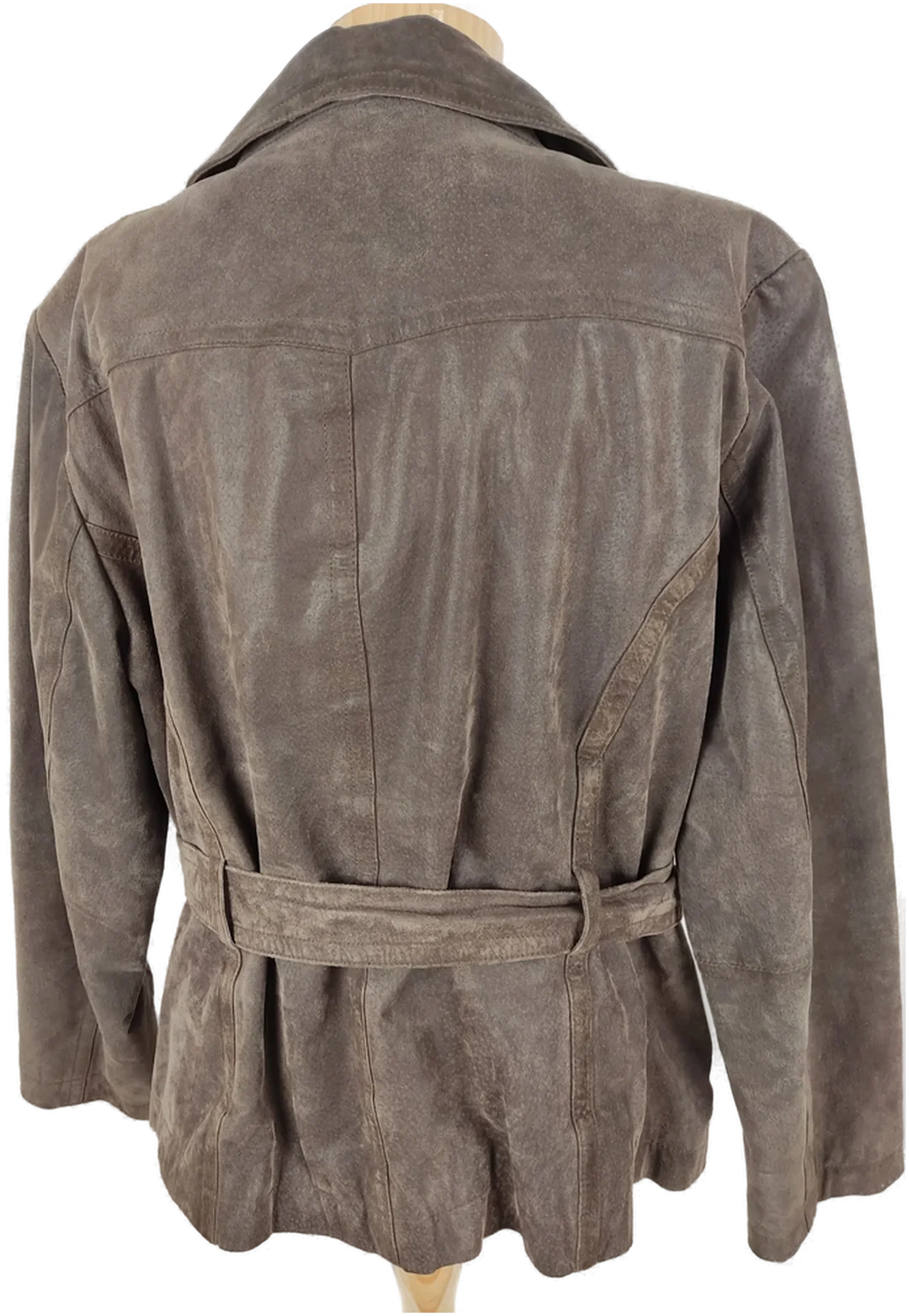 Echtlederjacke "Yessica"langarm mit Kragen, dunkelbraun mit Taschen und Gürtel, Größe 46 – Bild 6