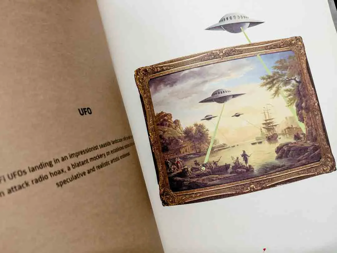 Banksy Kunstband / Bildband – mit ikonischem „Bomb Hugger“-Cover – Bild 2