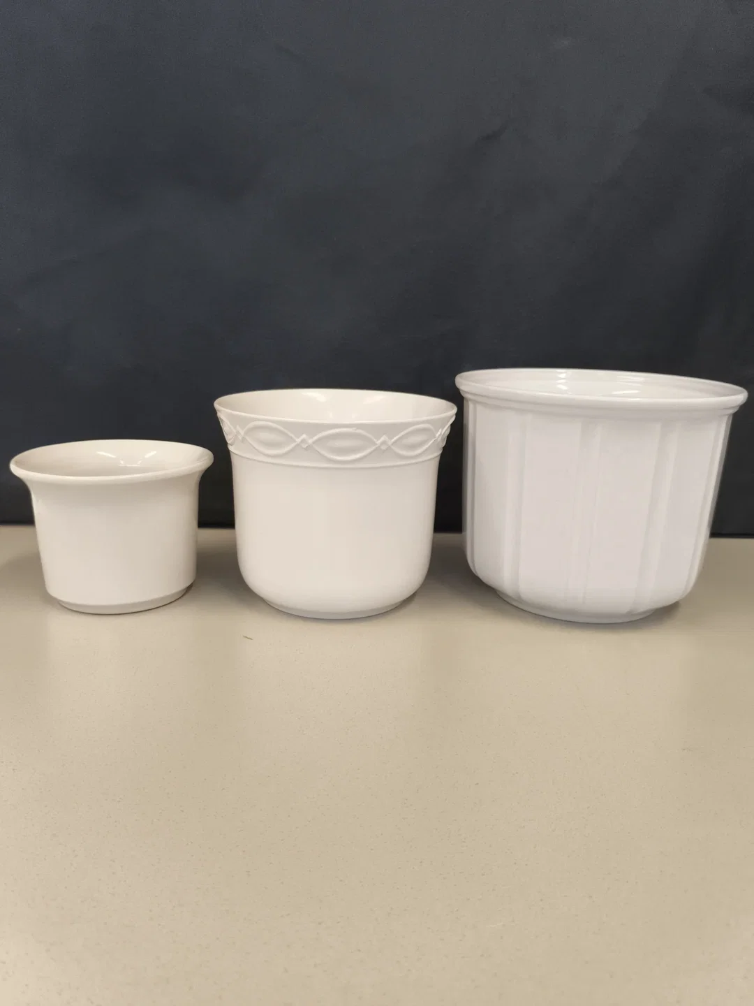 Set Weiß, 3 Übertöpfe Keramik – Bild 2
