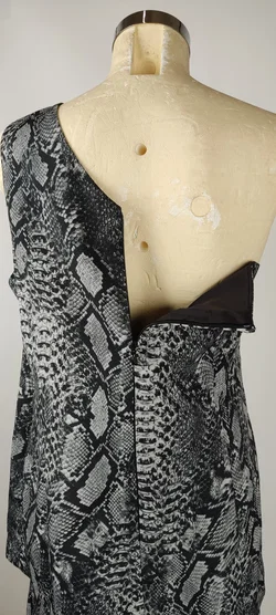 Zweiteiler Asymmetrisch Schlangenmuster | Einmaliges Unikat - Bild 6