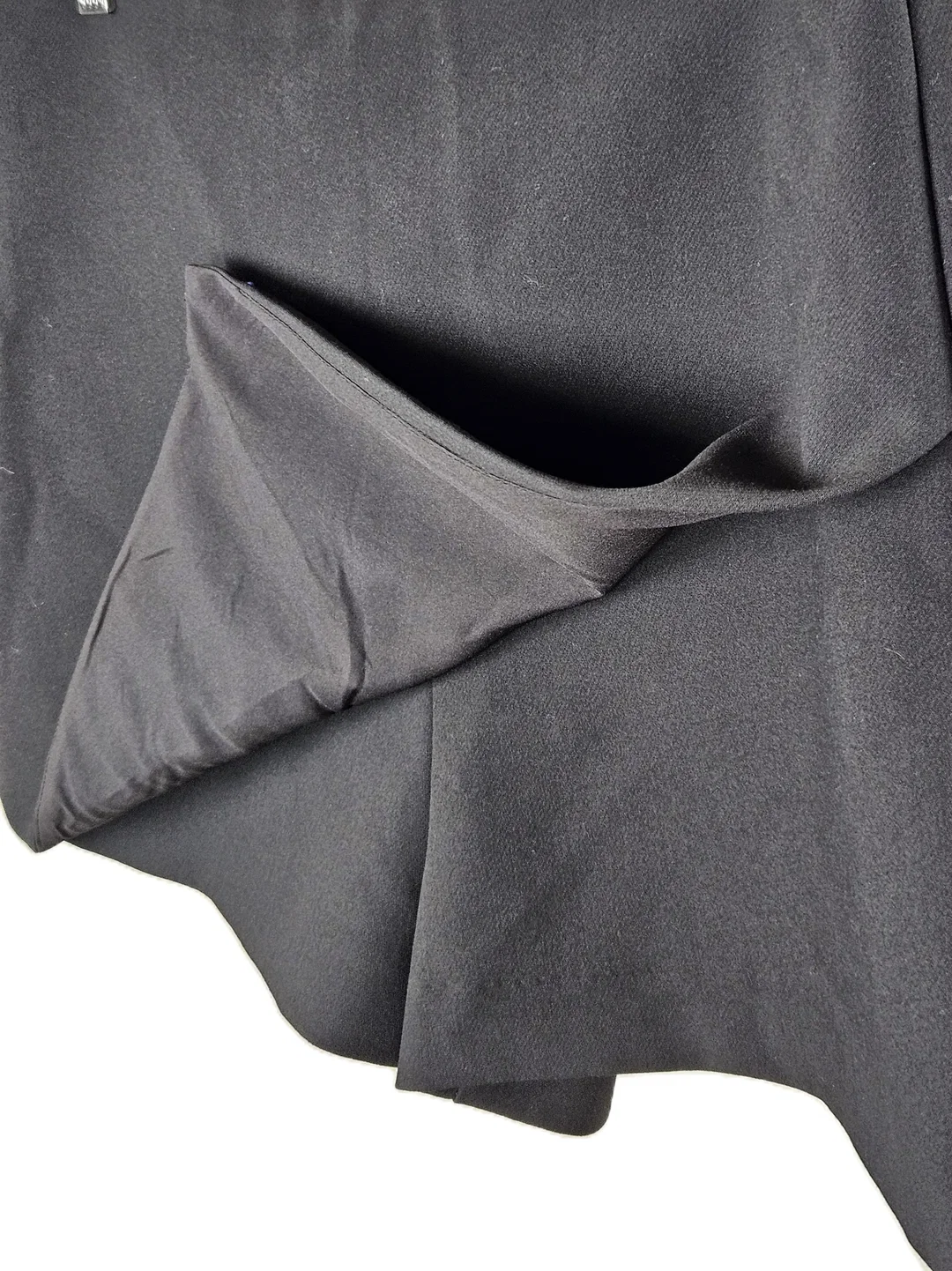 ZARA Damen Short, schwarz - Gr. XXL – Bild 3
