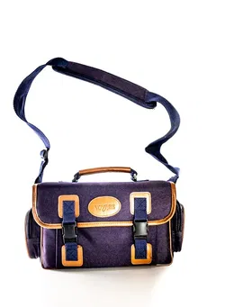 Nikon F70 Spiegeleflexkamera analog mit Tamron 28-200 mm - Bild 8