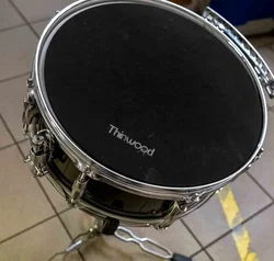 Pearl Snare Drum mit Ständer, schwarz, 14