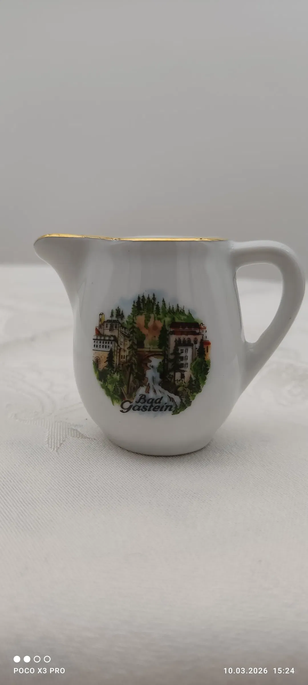 Lilien Porzellan Milchgießer Bad Gastein Goldrand | Einmaliges Unikat - Bild 1