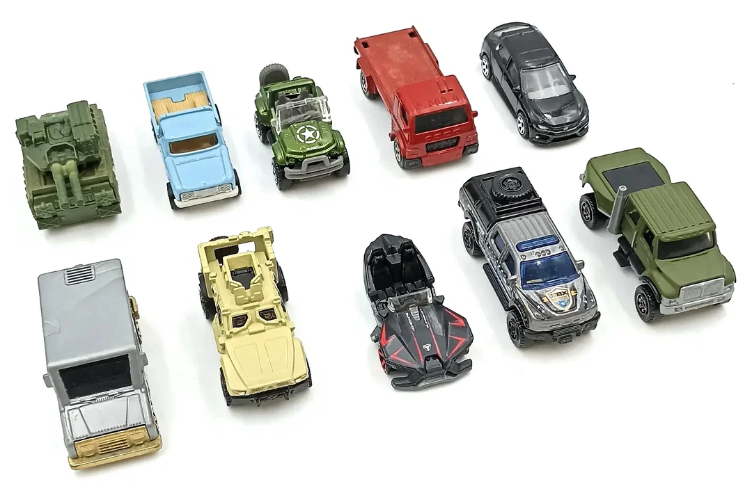 Matchbox 10 Stück Spielzeugautos - Bild 1