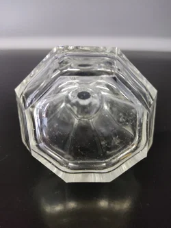 Kleiner Vintage Flakon, facettiertes Glas mit Glasstöpsel – Vorschau 5