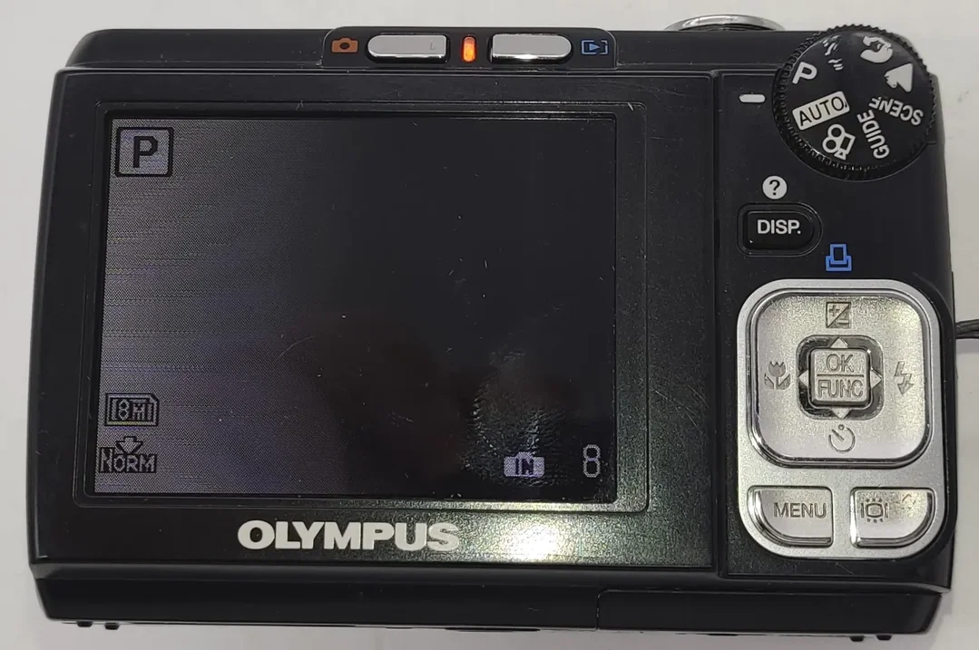 Olympus X-840 Digitalkamera 8.0 Megapixel 5x Optical Zoom – Bild 2