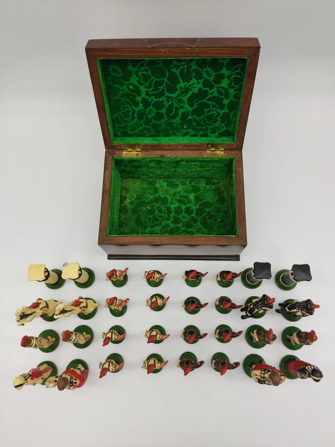 Römisches Vintage Schachset aus Metall – Bild 3