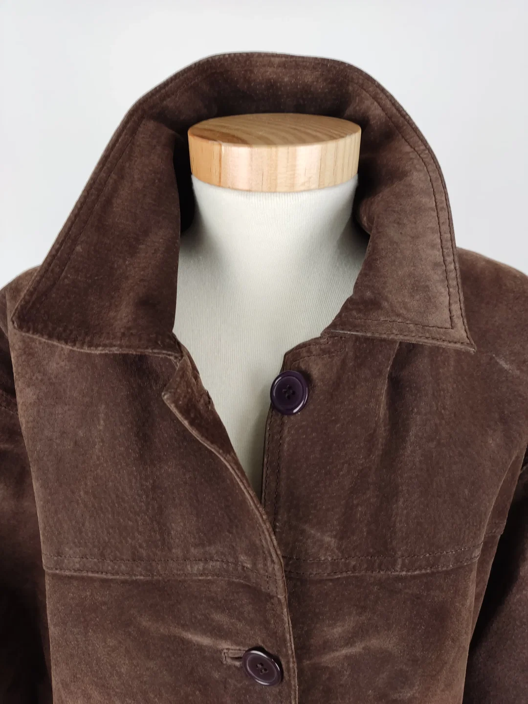Echtlederjacke "Yessica"langarm mit Kragen, dunkelbraun mit Taschen und Gürtel, Größe 46 – Bild 8