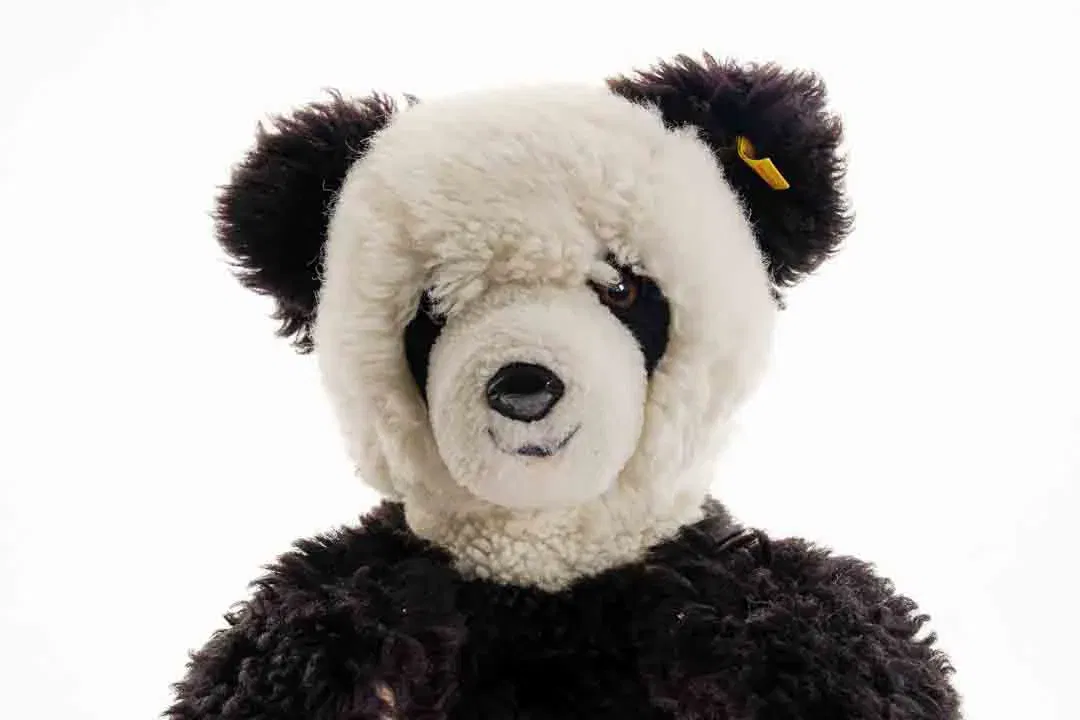 STEIFF Pandabär Stofftier in schwarz-weiß, Höhe 50cm - Bild 1
